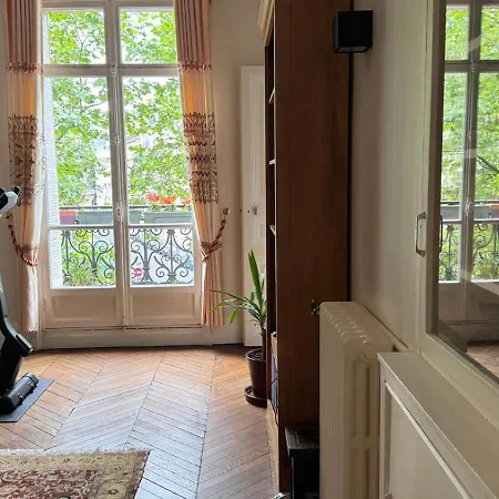 Apartamento Le Pinky Bird - Courcelles Champs Elysees París